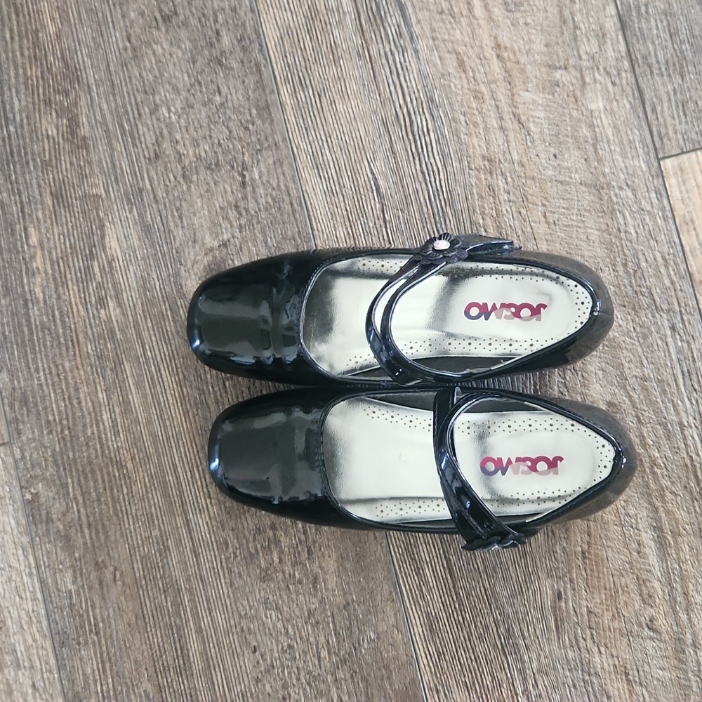 Josmo Women's Black  Shoes with flowers on the velcow